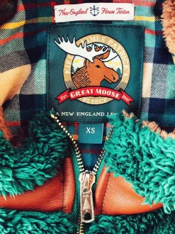 The Maine Moose Fleece